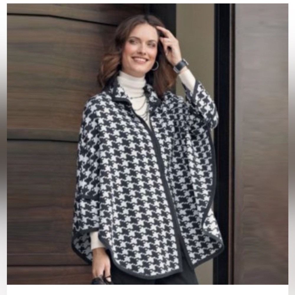 Pendleton | Black White Houndstooth Wool Cape | P… - image 4